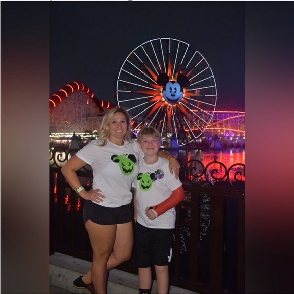 Oogie Boogie Mickey Mouse White Short Sleeve Tee Shirt Bella Canvas - Picture 1 of 9